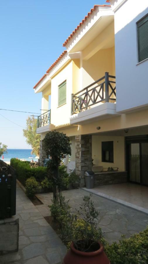 Cute Maisonette No2 On Coastal Sidewalk Никити Экстерьер фото